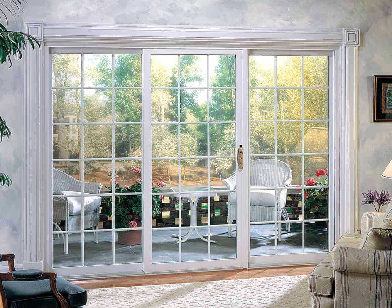 What To Consider When Choosing A Sliding Door For The Patio